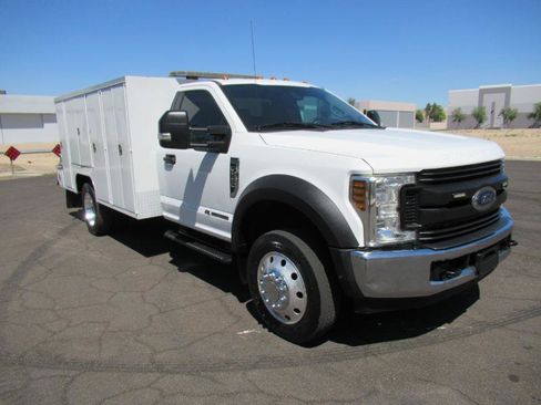 Used 2019 Ford F550 2WD Regular Cab Super Duty image 4