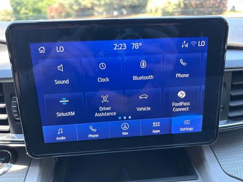 Used 2023 Ford Explorer XLT w/ Equipment Group 202A RWD image 29