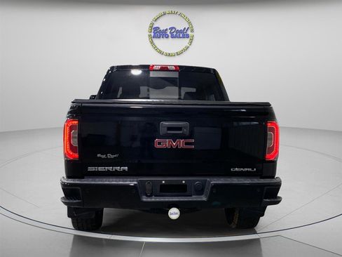 Used 2018 GMC Sierra 1500 Denali AWD/4WD image 4
