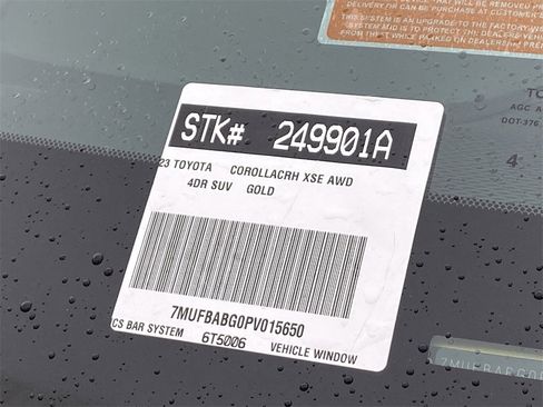 Certified 2023 Toyota Corolla Cross XSE image 36