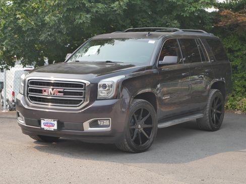 Used 2015 GMC Yukon SLT AWD/4WD image 2