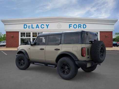 New 2026 Ford Bronco Badlands image 4