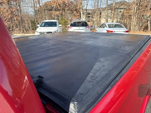 Used 2019 RAM 1500 Laramie w/ Sport Appearance Package image 11