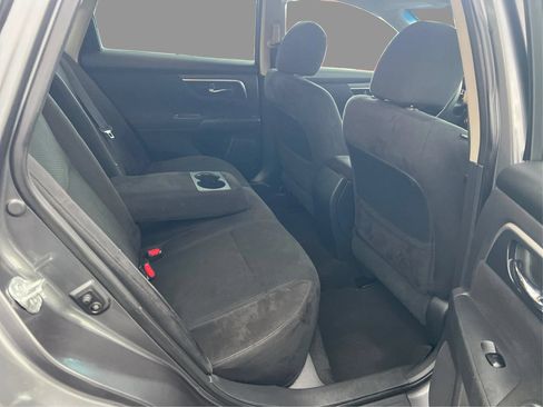 Used 2014 Nissan Altima 2.5 S w/ Sport Value Package FWD image 25