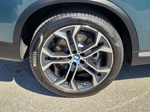 Used 2026 BMW X5 sDrive40i w/ Climate Comfort Package image 9