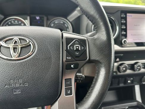 Used 2022 Toyota Tacoma SR5 RWD image 22