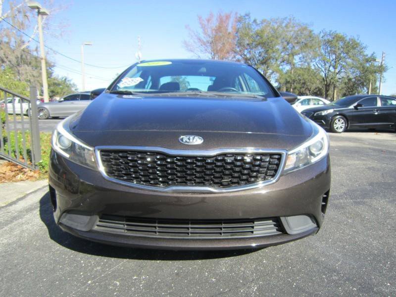 Used 2017 Kia Forte LX w/ LX Popular Package FWD image 3