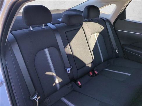 Certified 2025 Hyundai Sonata SEL image 18
