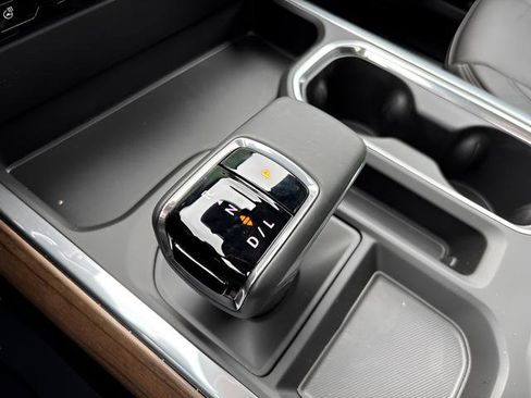 New 2026 Chevrolet Silverado 1500 High Country AWD/4WD image 26