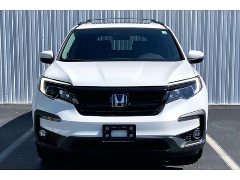 Used 2021 Honda Pilot Special Edition image 3