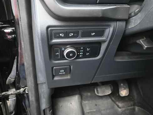 Used 2024 Ford F150 XLT w/ Equipment Group 302A MID AWD/4WD image 13