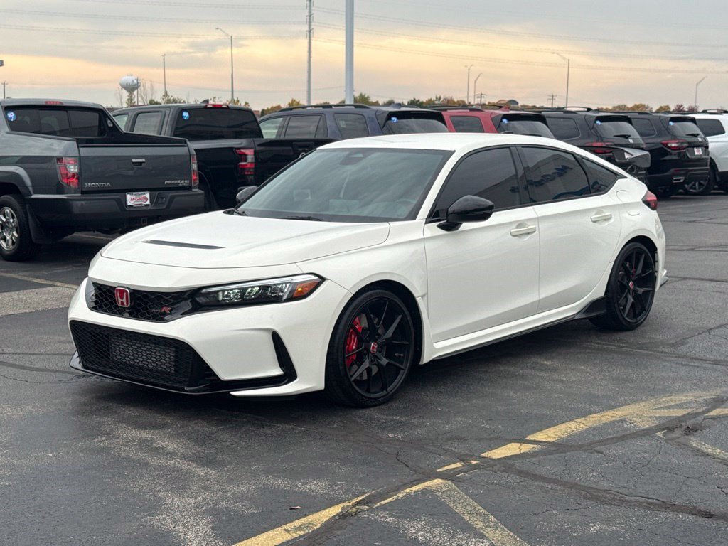 Used 2024 Honda Civic Type R image 5