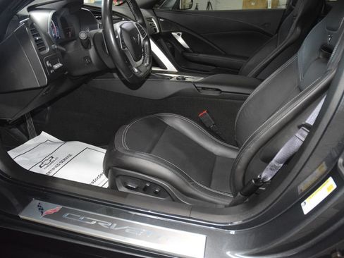Used 2017 Chevrolet Corvette Grand Sport RWD image 43