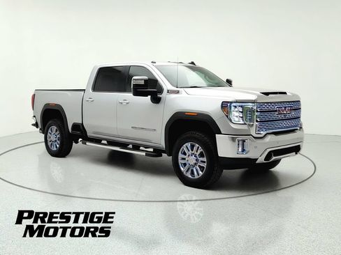 Used 2022 GMC Sierra 3500 Denali w/ Denali Ultimate Package AWD/4WD image 1