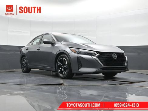 Used 2024 Nissan Sentra SV FWD image 36