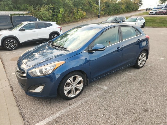 Used 2014 Hyundai Elantra GT w/ Option Group 02 FWD image 1