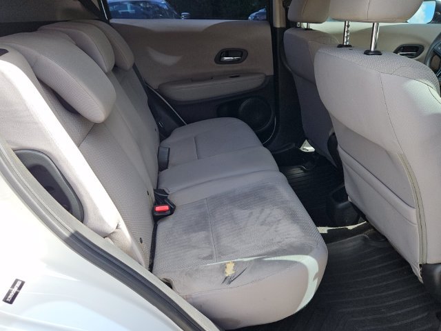 Used 2016 Honda HR-V LX image 14