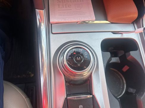 Used 2020 Ford Explorer Limited w/ Class III Trailer Tow Package image 31