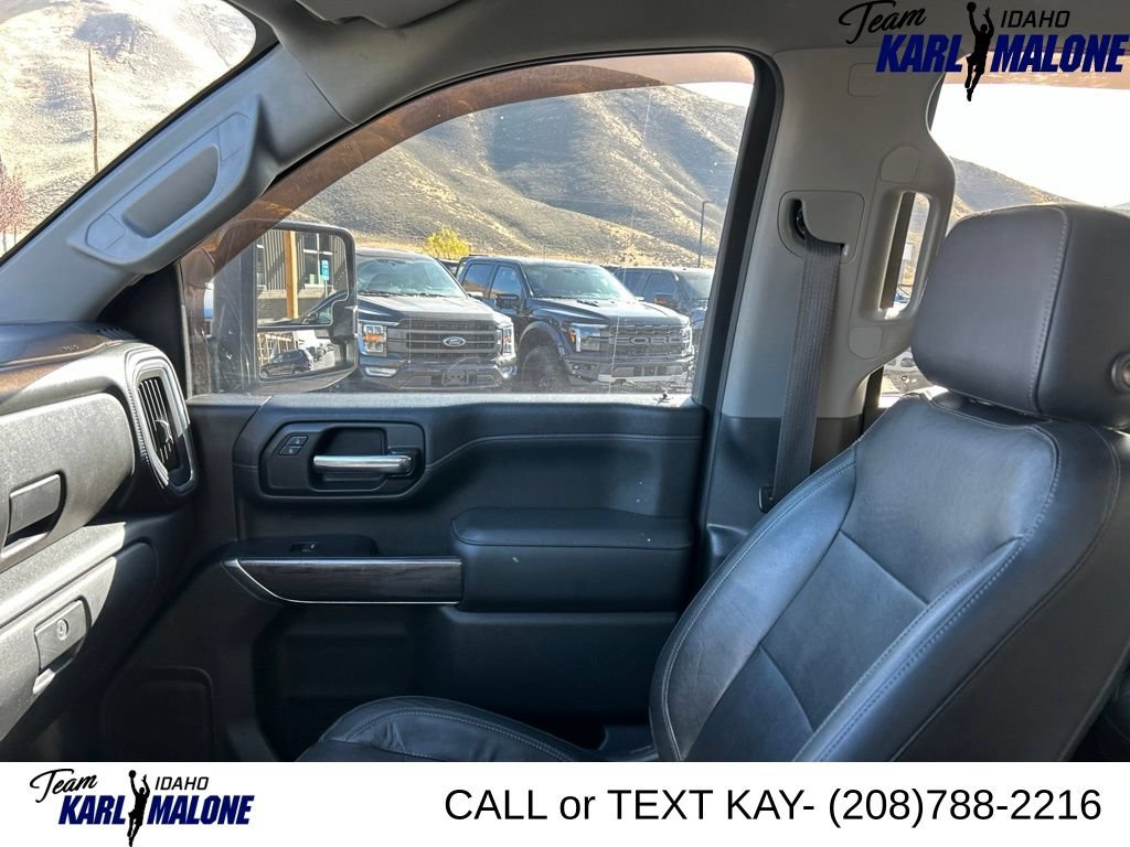 Used 2020 Chevrolet Silverado 3500 LTZ w/ LTZ Plus Package AWD/4WD image 44