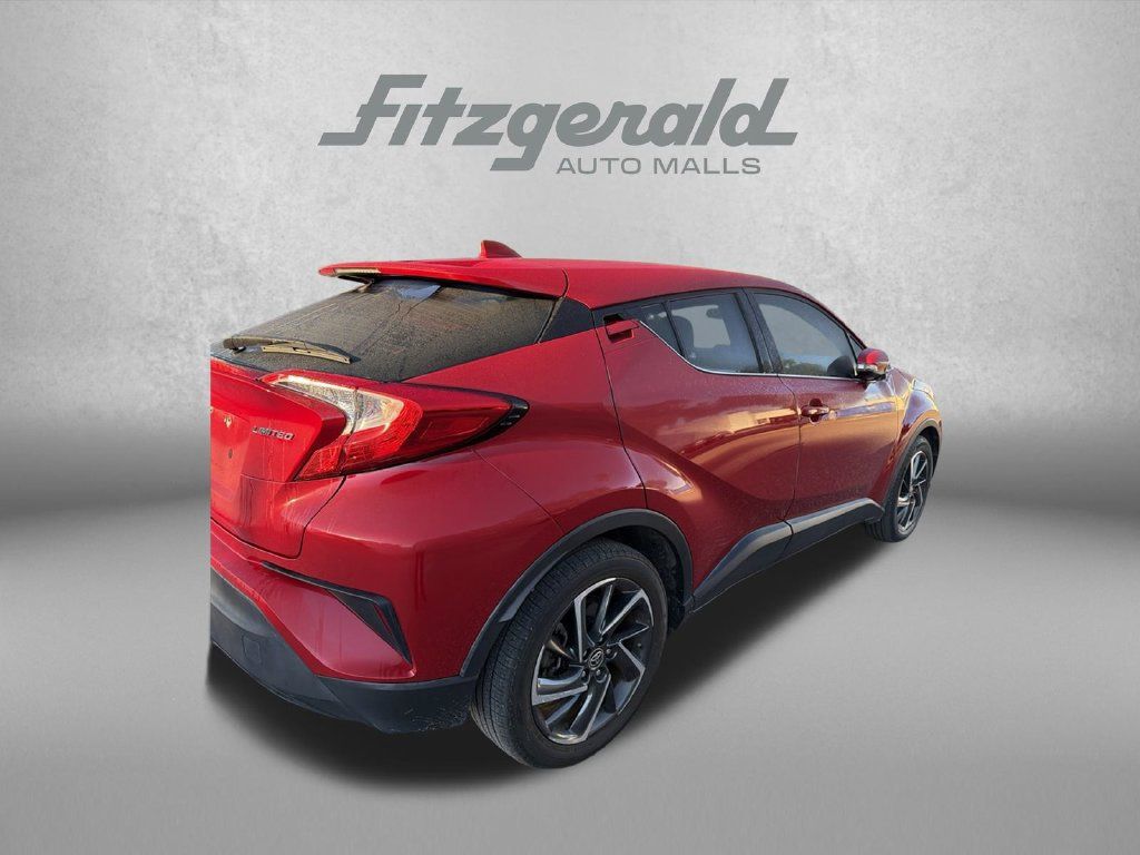 Used 2022 Toyota C-HR Limited FWD image 6