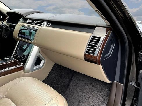Used 2020 Land Rover Range Rover HSE AWD/4WD image 25
