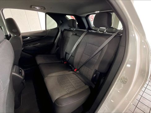 Used 2024 Chevrolet Equinox LT FWD image 14