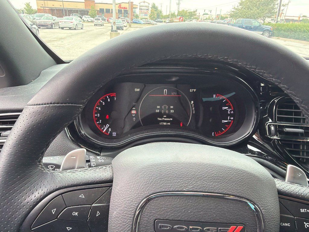 Used 2025 Dodge Durango GT AWD/4WD image 15
