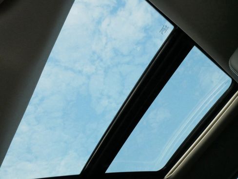 New 2025 Nissan Murano SL image 10