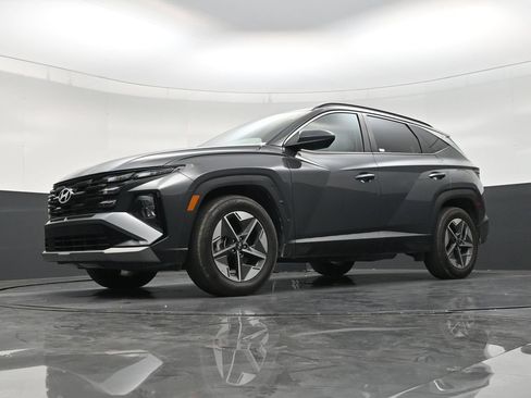 Used 2025 Hyundai Tucson SEL FWD image 20