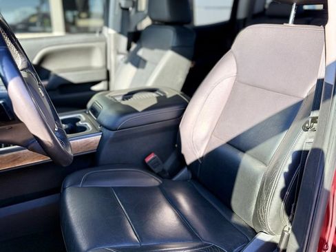 Used 2018 Chevrolet Silverado 1500 LTZ w/ Sport Package image 12