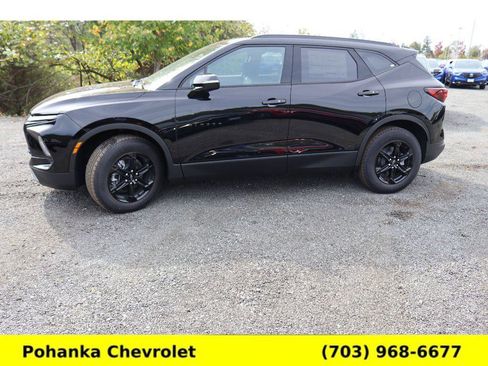 New 2025 Chevrolet Blazer LT w/ Midnight/Sport Edition image 4