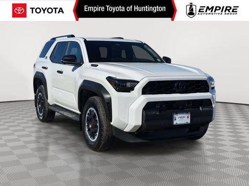 Used 2025 Toyota 4Runner TRD Off-Road Premium image 1