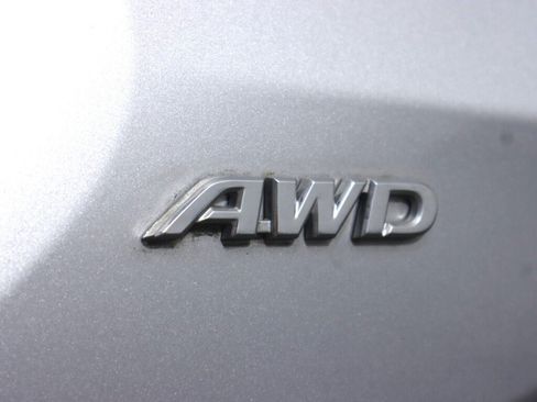 Used 2021 Toyota RAV4 LE AWD/4WD image 36