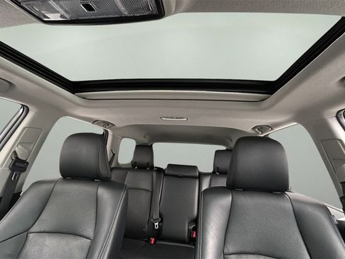 Used 2022 Toyota 4Runner Limited image 24