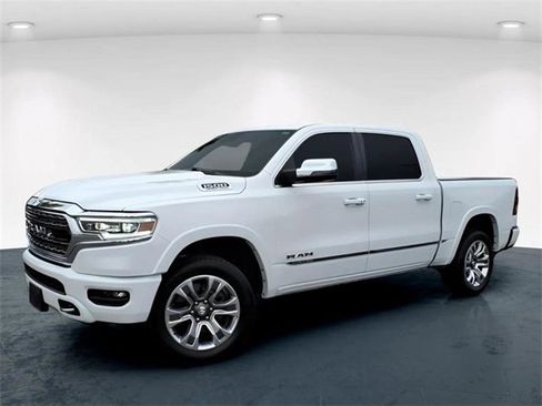 Used 2024 RAM 1500 Limited w/ Body Color Bumper Group image 2