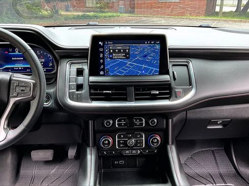 Used 2024 Chevrolet Tahoe RST w/ Luxury Package AWD/4WD image 9
