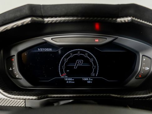 Used 2023 Lamborghini Urus Performante image 47