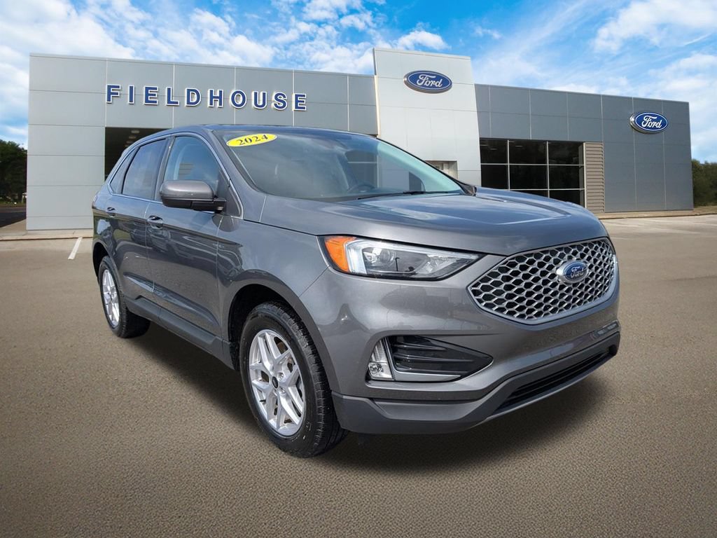 Used 2024 Ford Edge SEL w/ Convenience Package AWD/4WD image 3