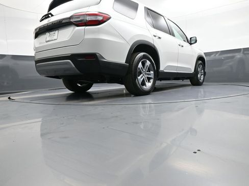 Certified 2023 Honda Pilot EX-L image 31