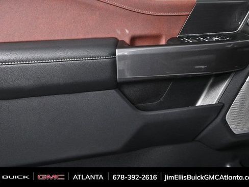 Used 2023 Ford F150 Lariat image 9