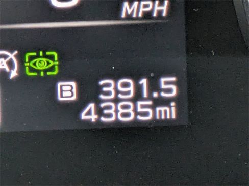 Certified 2025 Subaru Outback Limited w/ Popular Package #2 image 32