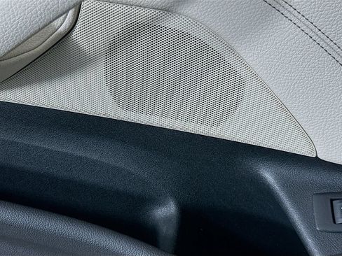 Used 2019 BMW 530i w/ Premium Package RWD image 19
