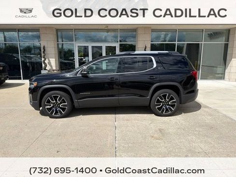 Used 2022 GMC Acadia SLT w/ Preferred Package AWD/4WD image 2