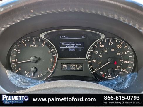 Used 2014 Nissan Altima 2.5 SL w/ Moonroof Package FWD image 26