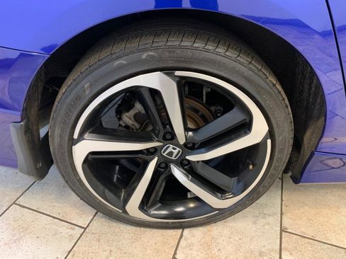 Used 2022 Honda Accord Sport image 10