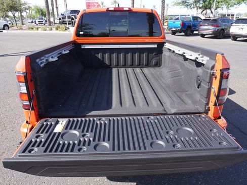 Certified 2025 Nissan Frontier PRO-4X w/ Pro Convenience Package AWD/4WD image 9
