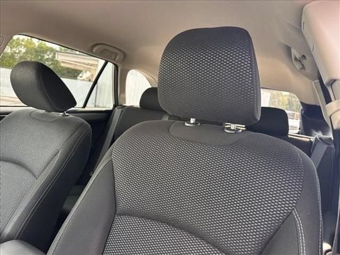 Used 2018 Subaru Outback 2.5i Premium AWD/4WD image 21