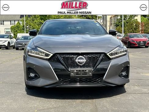 Certified 2023 Nissan Maxima SR w/ Sport Mat Group FWD image 6