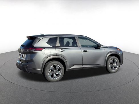 Used 2025 Nissan Rogue SV image 15