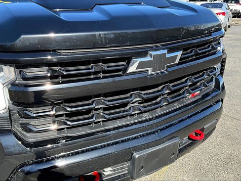 Used 2025 Chevrolet Silverado 1500 LT Trail Boss w/ Convenience Package II image 24